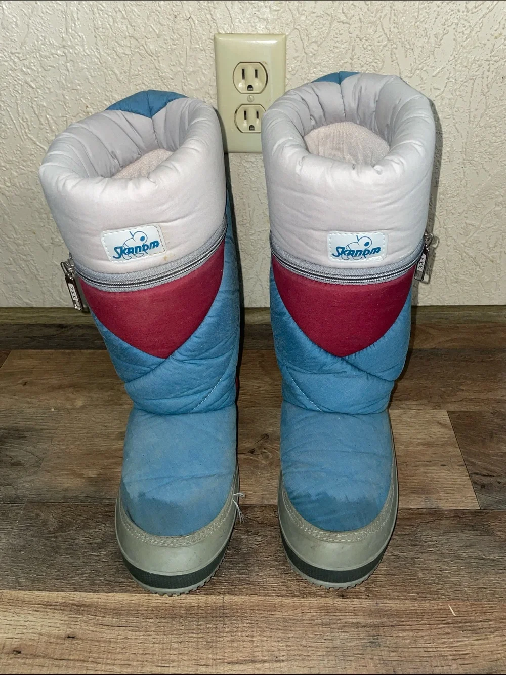 Vintage Skandia Bormio Snow Boots